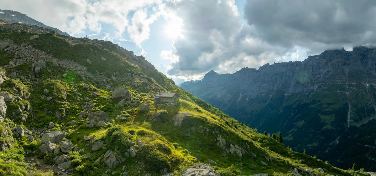 Alpenlandschaft im Abendlicht